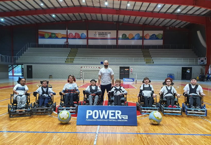 Equipo de Powerchair “Titanes”, fútbol en silla de ruedas